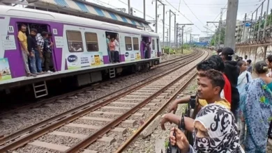 mumbai-local-train-accident