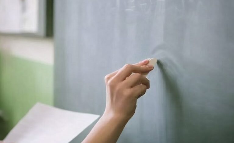 teacher learnt to students