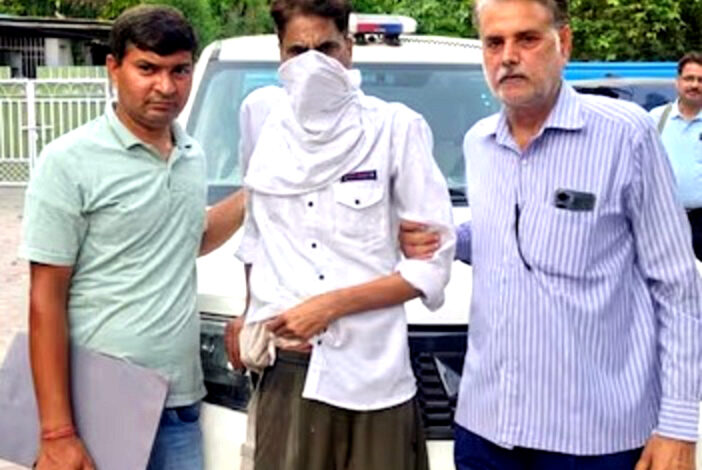 salim wastik arrested in dehli