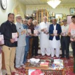 عالمگیر ادب کے زیرِ اہتمام تین اہم کتابوں کا شاندار اجرا، ساہتیہ اکادمی ایوارڈ یافتگان میں اسناد تقسیم; “اردو زبان کی خدمت دراصل ماں کی زبان کی خدمت ہے ۔ سید حسین اختر