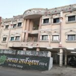 بالاپورنگر پریشداسکولوں کے معیارمیں بہتری کی کوششوں پر تنازع؟ ؛ انتظامی افسر کی توہین؛ بالاپور میں غم وغصہ